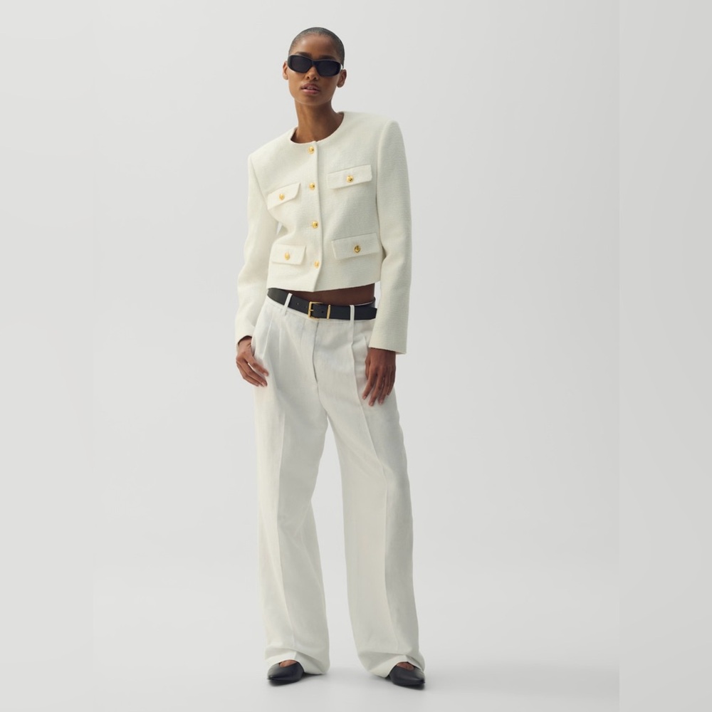 Aritzia The Effortless 100% Linen Pants/Trousers in White - Size 8